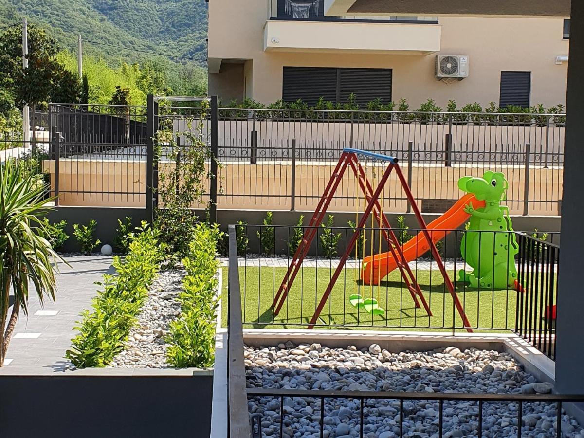 Bjelica Rental Apartments - Nela Apartment Tivat Exterior foto